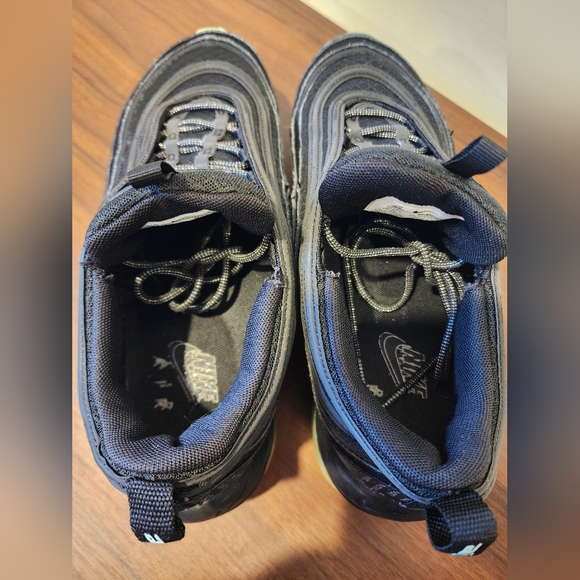 Women's Nike Air Max 97 With Glow Soles - Picture 8 of 10